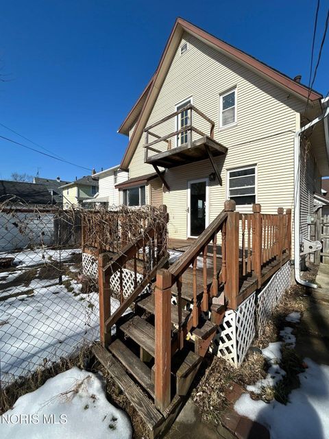 Tiny photo for 1508 Albert Street, Toledo, OH 43605 (MLS # 10004266)