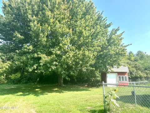 Tiny photo for 3539 W Harbor Road, Port Clinton, OH 43452 (MLS # 10013385)