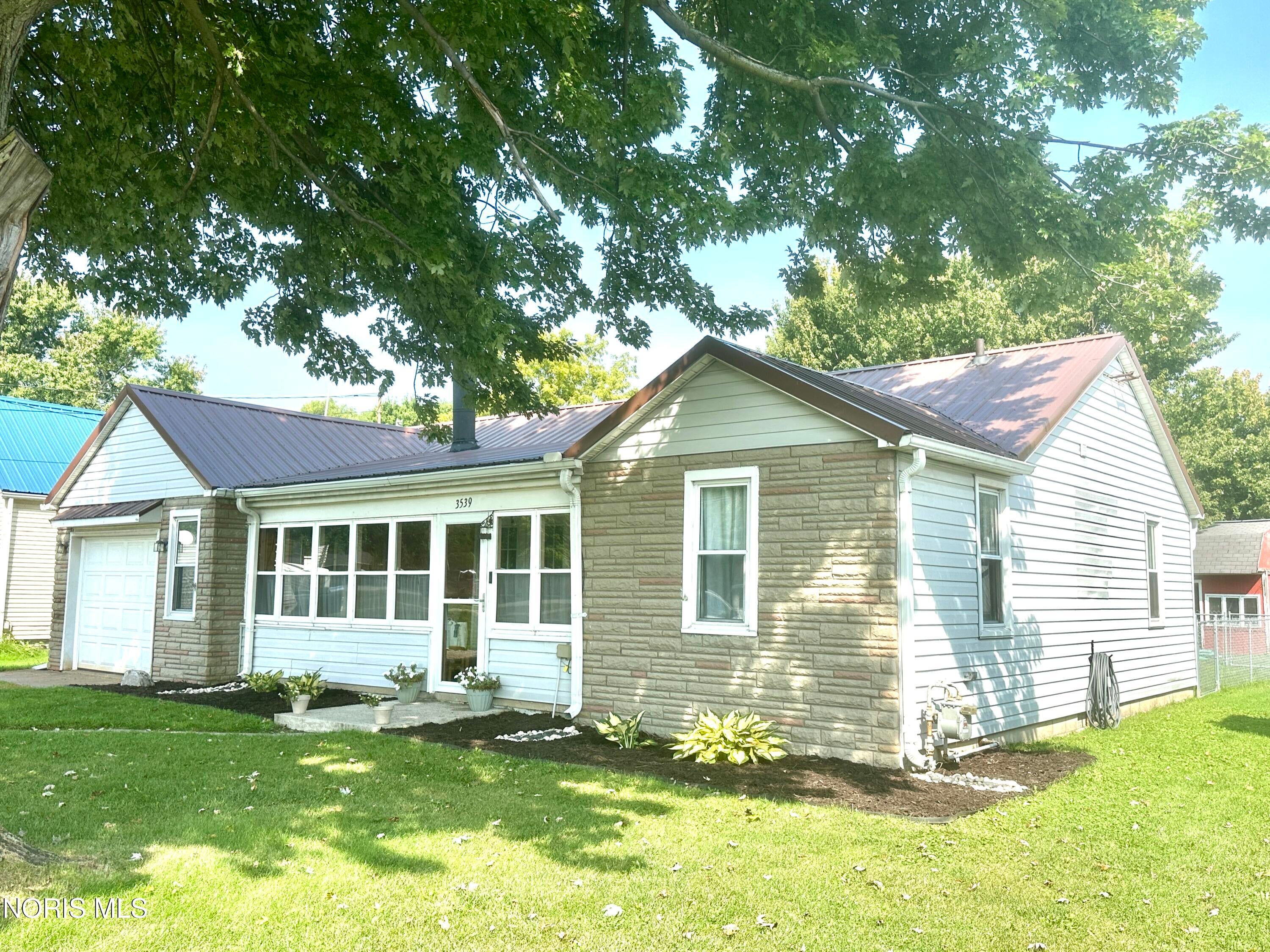 3539 W Harbor Road