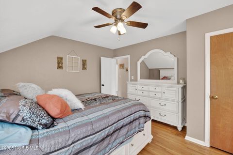 Tiny photo for 3832 Woodmont Road, Toledo, OH 43613 (MLS # 10001972)