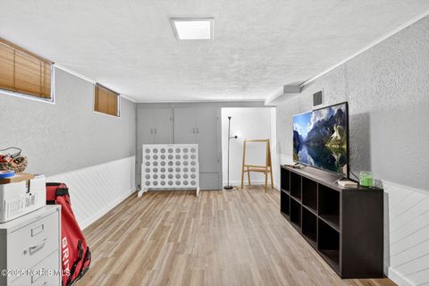 Tiny photo for 3832 Woodmont Road, Toledo, OH 43613 (MLS # 10001972)