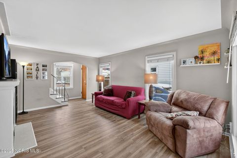 Tiny photo for 3832 Woodmont Road, Toledo, OH 43613 (MLS # 10001972)