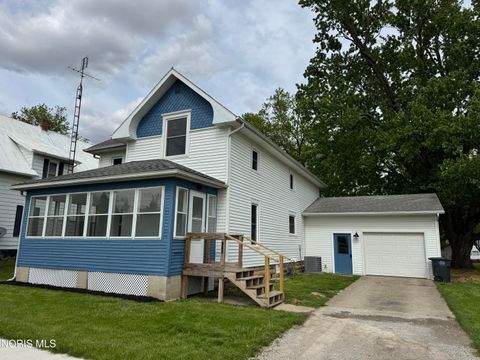 Photo of 206 Cedar Street, Pioneer, OH 43554 (MLS # 10007410)