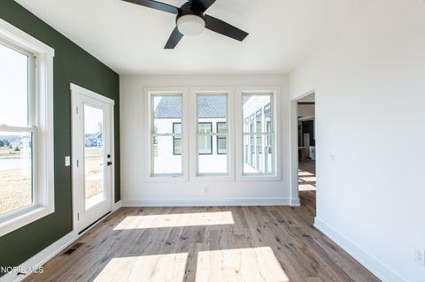 Tiny photo for 9341 Kimball Crk, Sylvania, OH 43560 (MLS # 10005100)