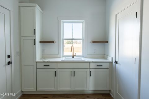 Tiny photo for 9341 Kimball Crk, Sylvania, OH 43560 (MLS # 10005100)