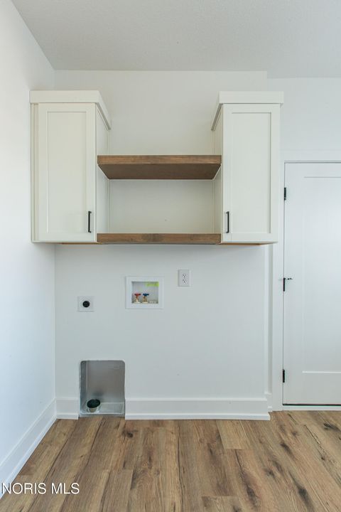 Tiny photo for 9341 Kimball Crk, Sylvania, OH 43560 (MLS # 10005100)