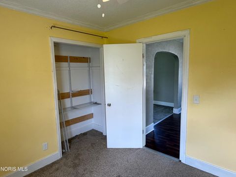 Tiny photo for 1054 Scott Street, Maumee, OH 43537 (MLS # 10007031)