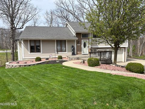 Photo of 580 3 Rivers Court, Defiance, OH 43512 (MLS # 10006559)
