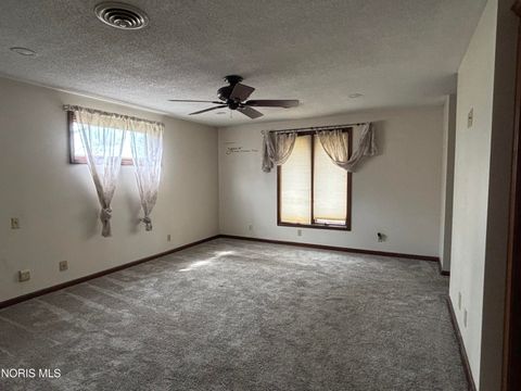 Tiny photo for 580 3 Rivers Court, Defiance, OH 43512 (MLS # 10006559)