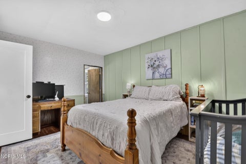 Tiny photo for 1518 Eastgate Road, Toledo, OH 43614 (MLS # 10013276)