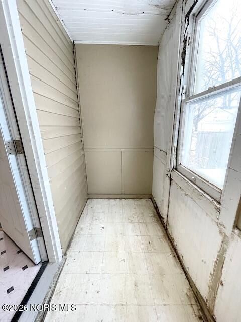 Tiny photo for 146 Esther Street, Toledo, OH 43605 (MLS # 10003871)