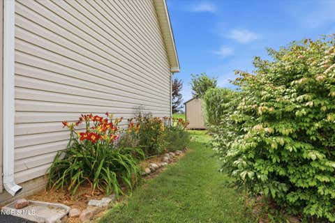 Tiny photo for 16056 W Smith Road, Elmore, OH 43416 (MLS # 10011000)