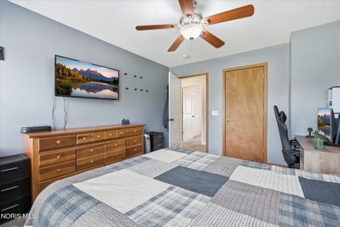Tiny photo for 16056 W Smith Road, Elmore, OH 43416 (MLS # 10011000)