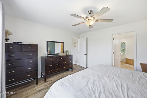 Tiny photo for 16056 W Smith Road, Elmore, OH 43416 (MLS # 10011000)