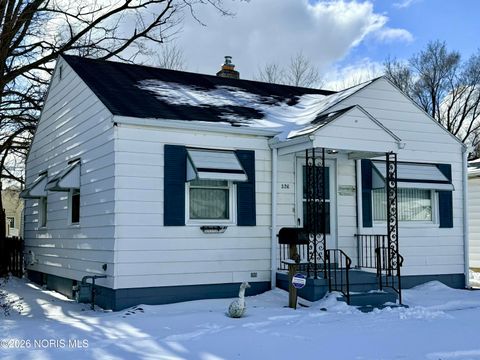 Photo of 326 Orville Drive, Toledo, OH 43612 (MLS # 10003682)