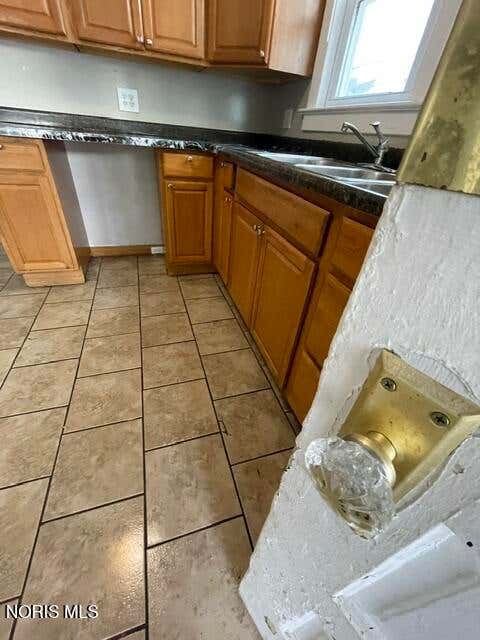Tiny photo for 2141 Joffre Avenue, Toledo, OH 43607 (MLS # 10001482)
