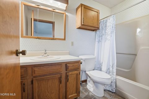 Tiny photo for 1717 Manor Hill Road #5, Findlay, OH 45840 (MLS # 10006928)