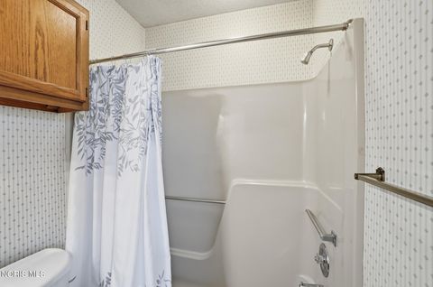 Tiny photo for 1717 Manor Hill Road #5, Findlay, OH 45840 (MLS # 10006928)