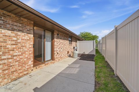 Tiny photo for 1717 Manor Hill Road #5, Findlay, OH 45840 (MLS # 10006928)