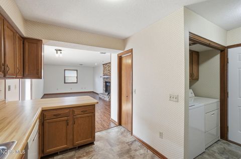 Tiny photo for 1717 Manor Hill Road #5, Findlay, OH 45840 (MLS # 10006928)
