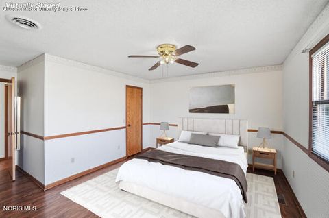 Tiny photo for 1717 Manor Hill Road #5, Findlay, OH 45840 (MLS # 10006928)
