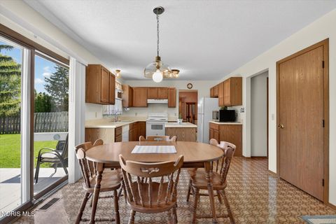 Tiny photo for 9682 Millcroft Road, Perrysburg, OH 43551 (MLS # 10008449)