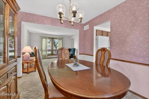 Tiny photo for 9682 Millcroft Road, Perrysburg, OH 43551 (MLS # 10008449)