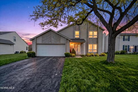 Photo of 9682 Millcroft Road, Perrysburg, OH 43551 (MLS # 10008449)