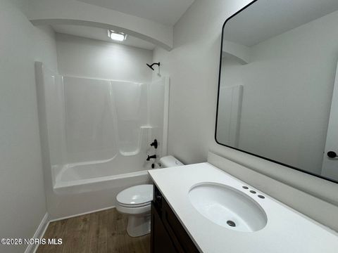 Tiny photo for 9838 Featherwood Lane, Sylvania, OH 43560 (MLS # 10003307)