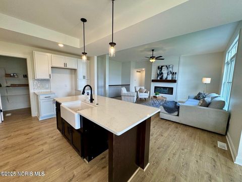 Tiny photo for 9838 Featherwood Lane, Sylvania, OH 43560 (MLS # 10003307)