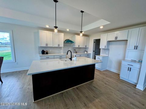 Tiny photo for 9838 Featherwood Lane, Sylvania, OH 43560 (MLS # 10003307)