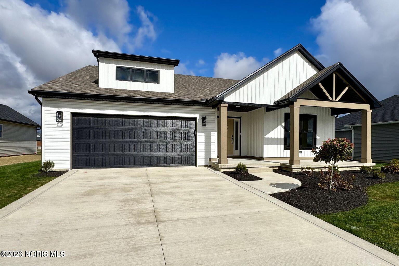 9838 Featherwood Lane