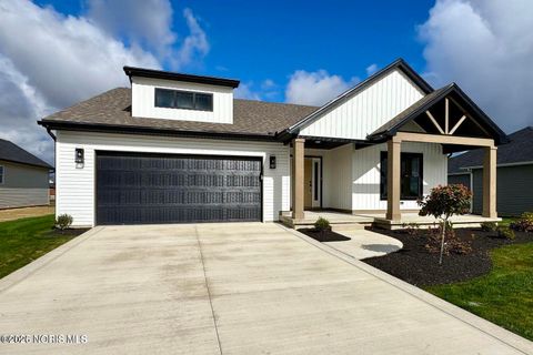 Tiny photo for 9838 Featherwood Lane, Sylvania, OH 43560 (MLS # 10003307)