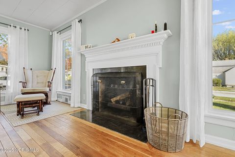 Tiny photo for 1825 Pershing Street, Findlay, OH 45840 (MLS # 10000459)