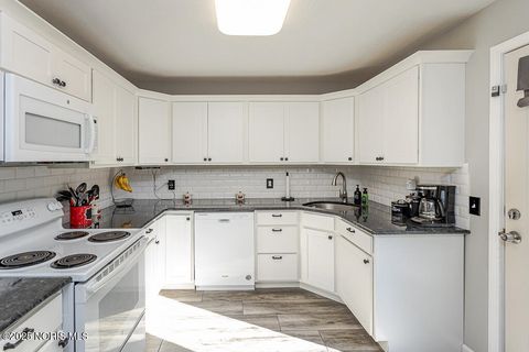 Tiny photo for 3353 Grayling Place, Toledo, OH 43623 (MLS # 10000839)