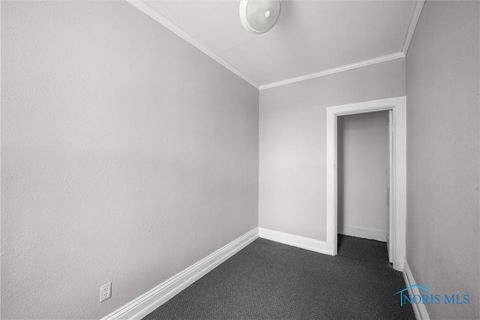 Tiny photo for 416 Colburn Street, Toledo, OH 43609 (MLS # 10006814)