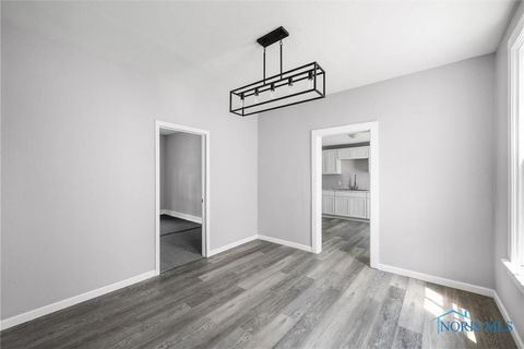 Tiny photo for 416 Colburn Street, Toledo, OH 43609 (MLS # 10006814)