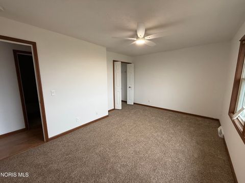 Tiny photo for 1469 Circle Drive, Millbury, OH 43447 (MLS # 10004270)