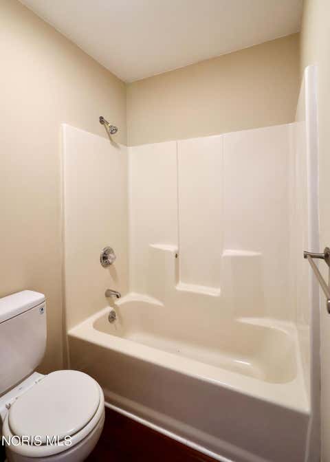 Tiny photo for 6745 5th Avenue, Sylvania, OH 43560 (MLS # 10011070)