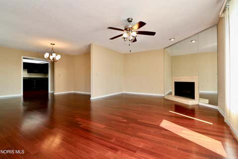 Tiny photo for 6745 5th Avenue, Sylvania, OH 43560 (MLS # 10011070)