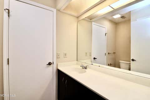 Tiny photo for 6745 5th Avenue, Sylvania, OH 43560 (MLS # 10011070)