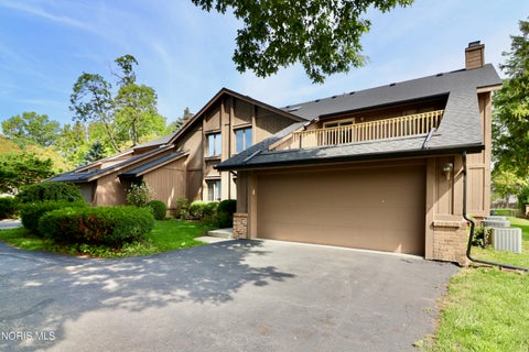 Tiny photo for 6745 5th Avenue, Sylvania, OH 43560 (MLS # 10011070)