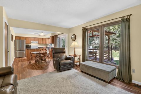 Tiny photo for 3765 Harrowsfield Road, Sylvania, OH 43560 (MLS # 10010154)