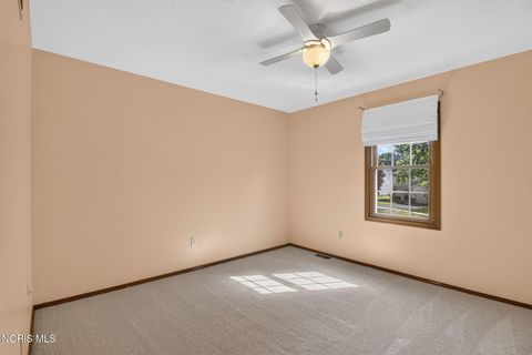Tiny photo for 3765 Harrowsfield Road, Sylvania, OH 43560 (MLS # 10010154)