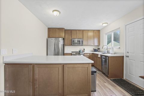 Tiny photo for 5319 Lenticel Drive, Toledo, OH 43623 (MLS # 10004775)