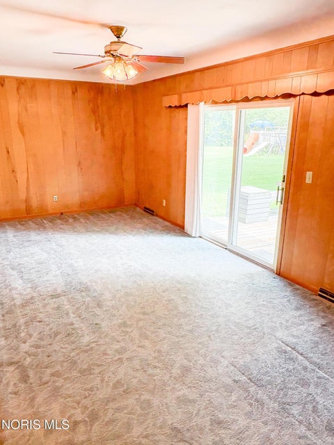 Tiny photo for 1113 S Lallendorf Road, Oregon, OH 43616 (MLS # 10010829)