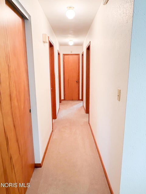 Tiny photo for 1113 S Lallendorf Road, Oregon, OH 43616 (MLS # 10010829)