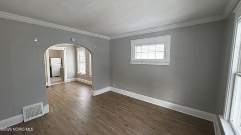 Tiny photo for 1011 Alldays Avenue, Toledo, OH 43607 (MLS # 10003427)