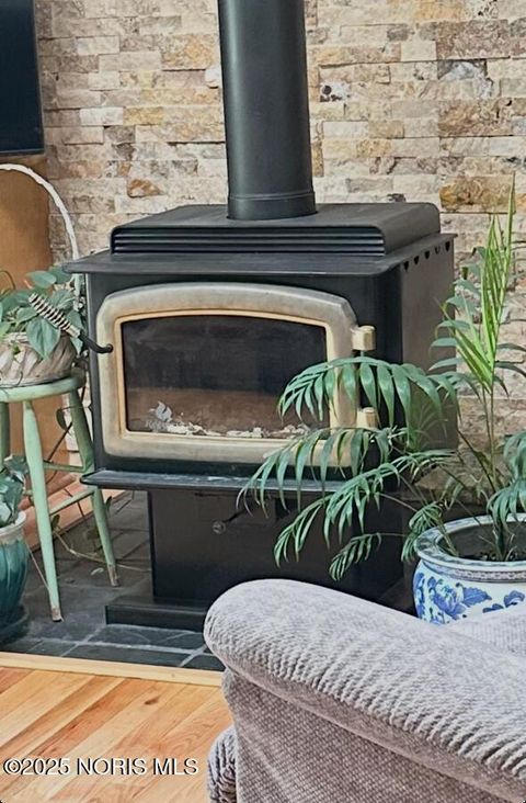 Tiny photo for 6124 Applegate Street, Toledo, OH 43615 (MLS # 10000694)