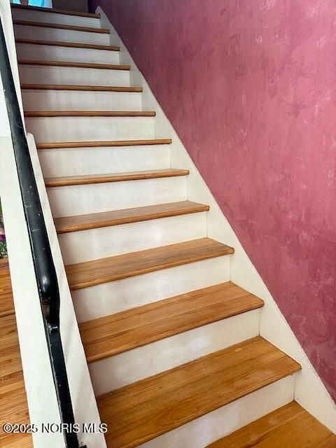 Tiny photo for 6124 Applegate Street, Toledo, OH 43615 (MLS # 10000694)